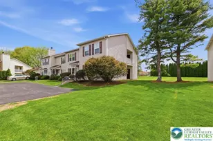 602 Briarwood Dr, Bethlehem Township, PA 18020 - Photo 7