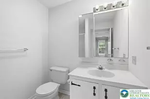 602 Briarwood Dr, Bethlehem Township, PA 18020 - Photo 13