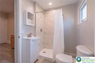 1019 Fourth St, Bethlehem, PA 18015 - Photo 15