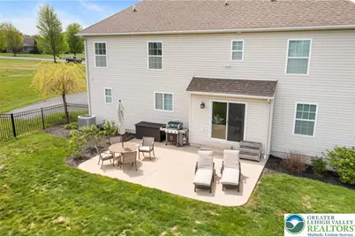 208 E Dell Road, Bushkill Twp, PA 18014 - Photo 31