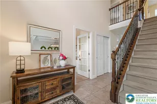 208 E Dell Rd, Bushkill Twp, PA 18014 - Photo 3