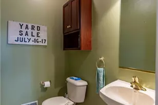 1300 Adams St, Allen Township, PA 18067 - Photo 19