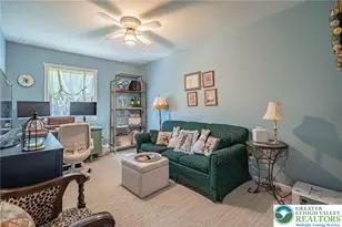 4617 N Hedgerow Dr, Lower Macungie Township, PA 18103 - Photo 21