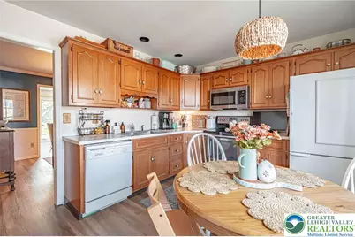 4617 N Hedgerow Drive, Lower Macungie Township, PA 18103 - Photo 5