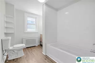 547 Ontario St, Bethlehem City, PA 18015 - Photo 13