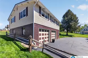 8275 Mertztown Rd, Lower Macungie Township, PA 18011 - Photo 5