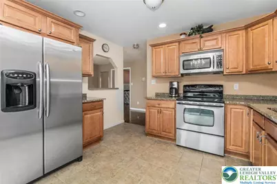2132 Lexington Avenue, Bethlehem City, PA 18017 - Photo 15