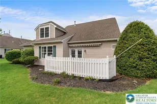 2504 Rolling Green Dr, Lower Macungie Township, PA 18062 - Photo 27