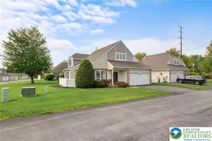 2504 Rolling Green Dr, Lower Macungie Township, PA 18062 - Photo 29