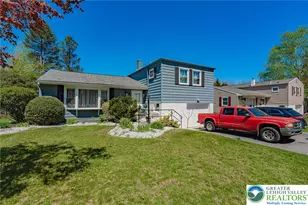 2627 Nottingham Rd, Bethlehem City, PA 18017 - Photo 1