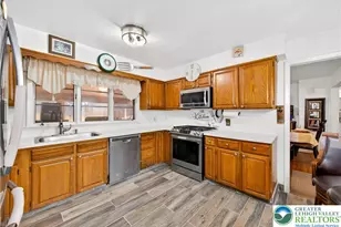745 N Marshall St, South Whitehall Township, PA 18104 - Photo 15