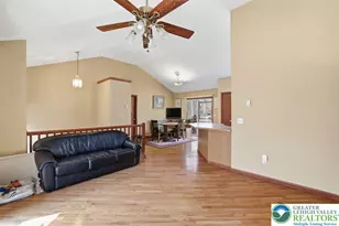 338 Fernwood Dr, Stroud Twp, PA 18301 - Photo 5