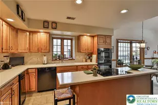 2820 Sheffield Dr, Lower Macungie Township, PA 18049 - Photo 23