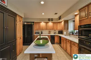 2820 Sheffield Dr, Lower Macungie Township, PA 18049 - Photo 25