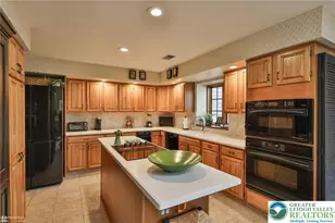 2820 Sheffield Dr, Lower Macungie Township, PA 18049 - Photo 21