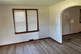 2122 2nd Ave, Whitehall Township, PA 18052 - Photo 9