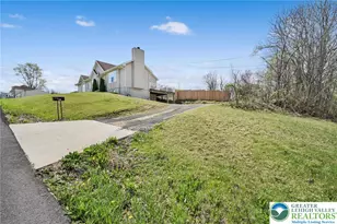 301 Brown St, Port Carbon, PA 17965 - Photo 11