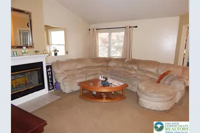 172 Lindfield Circle, Macungie Boro, PA 18062 - Photo 5