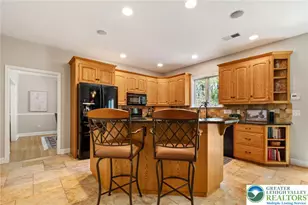 5925 Robin Ln, Upper Saucon Township, PA 18036 - Photo 9