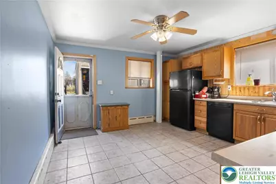 805 S 10th Street, Allentown City, PA 18103 - Photo 5