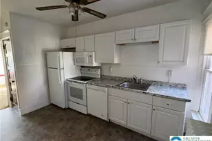 733 N 11th St, Allentown City, PA 18102 - Photo 3