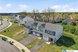 133 Scotty Dr, Easton, PA 18045 - Photo 3