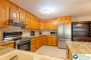122 Big Oak Ln, Pocono Twp, PA 18372 - Photo 5