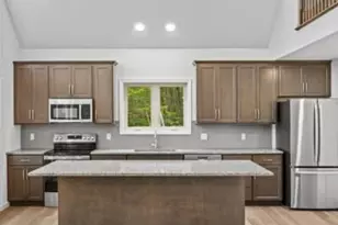 9 Seneca Rd, Penn Forrest, PA 18210 - Photo 5