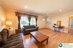 4882 Pine Grove Cir, Lower Macungie Township, PA 18106 - Photo 5