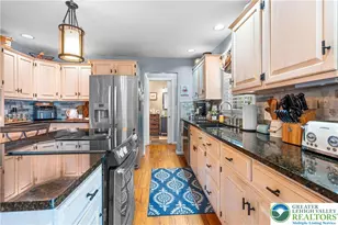 3524 Browning Ln, Hanover Twp, PA 18017 - Photo 9