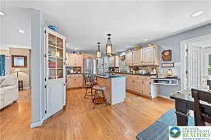 3524 Browning Ln, Hanover Twp, PA 18017 - Photo 7