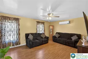 2212 4th St, Wilson Boro, PA 18042 - Photo 9