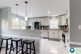 815 E Emmaus Ave, Salisbury Township, PA 18103 - Photo 23