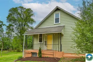 1861 E Emmaus Ave, Salisbury Township, PA 18103 - Photo 3