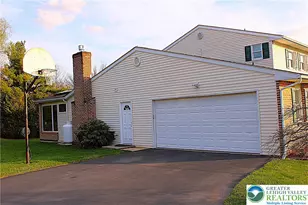 1812 Elmhurst Dr, Whitehall Township, PA 18052 - Photo 47