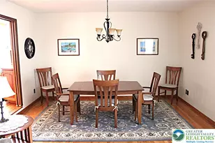 1812 Elmhurst Dr, Whitehall Township, PA 18052 - Photo 7