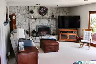 1812 Elmhurst Dr, Whitehall Township, PA 18052 - Photo 17