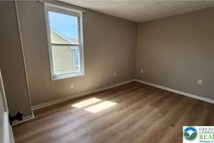 324 Walnut St, Catasauqua Boro, PA 18032 - Photo 13