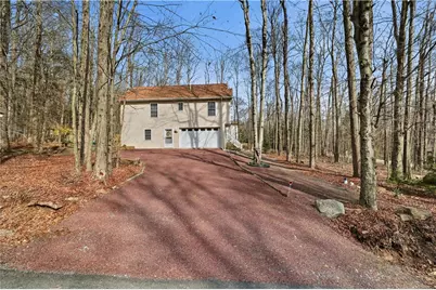 104 Merriment Lane, Tobyhanna Twp, PA 18610 - Photo 15