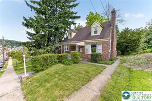 717 Frederick St, Fountain Hill Boro, PA 18015 - Photo 5