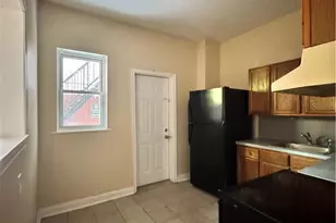 120 N 4th St, Allentown City, PA 18102 - Photo 3
