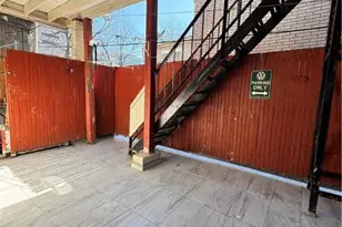 120 N 4th St, Allentown City, PA 18102 - Photo 1
