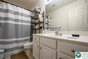 98 N Oak St, Freemansburg Boro, PA 18017 - Photo 13