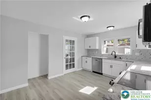 61 N Locust St, Easton, PA 18042 - Photo 11