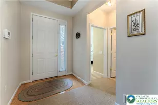 5 Edinburgh Dr, Easton, PA 18045 - Photo 3
