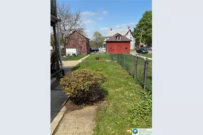 31 W Main Street, Macungie Boro, PA 18062 - Photo 3