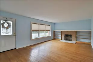 14 Spruce St, Emmaus Boro, PA 18049 - Photo 5