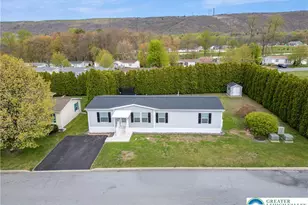 4180 Heritage Ln, Lehigh Township, PA 18088 - Photo 7
