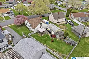115 N Liberty St, Nazareth Boro, PA 18064 - Photo 3