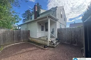 1086 1st Ave, Hellertown Boro, PA 18055 - Photo 9